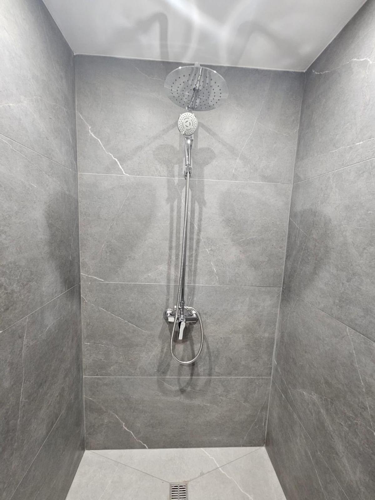 Makenzy Mermaid 2 Bedroom דירה לרנקה